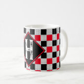moderne rote und schwarze Büffel kariert Checkered Kaffeetasse (VorderseiteRechts)