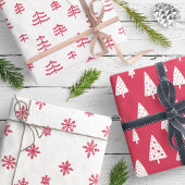 Moderne Rote und weiße Weihnachtsbäume Schneeflock Geschenkpapier Set