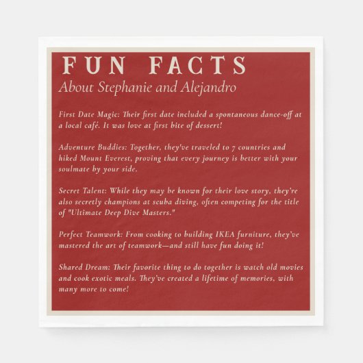 Moderne Ruby Red Fun Fakten Coupels lustige Hochze Serviette (Vorderseite)