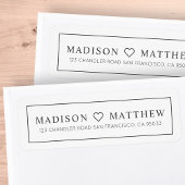 Moderne Rücksendeadresse mit schlichtem Herzen