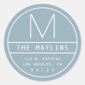 Moderne Rücksendeadresse und Monogramm | Dusty Blu Runder Aufkleber (Vorderseite)