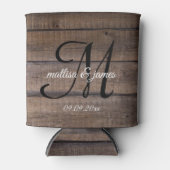 Moderne Rustic Wood Monogram Script Wedding Party Dosenkühler (Vorderseite)