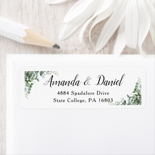 Moderne rustikale, blumengeschmückte Hochzeitssemb (Insitu)