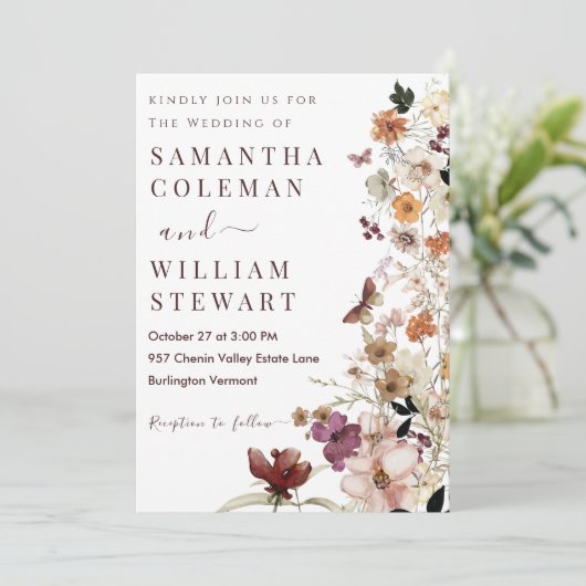 Moderne rustikale Boho Wildblume Theme Wedding Einladung (Stehend Vorderseite)