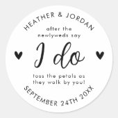 Moderne Rustikale Hochzeit Toss Me Confetti Gefall Runder Aufkleber (Vorderseite)