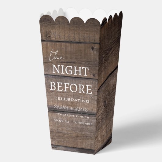 Moderne rustikale Oak Probe Dinner Hochzeit Geschenkschachtel (Vorderseite)