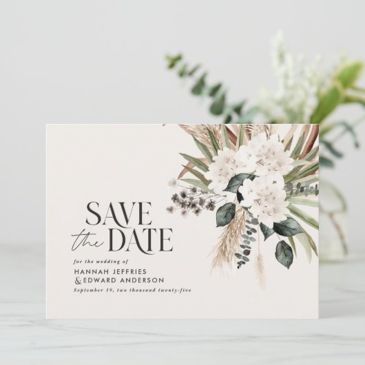 Moderne rustikale Pampas eucalyptus botanischer QR Save The Date (Stehend Vorderseite)