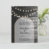 Moderne Rustikale Schwarz-Holz Gold Lights Arch We Save The Date (Stehend Vorderseite)