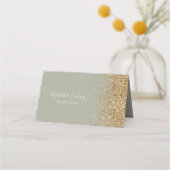 Moderne Sage Green Gold Glitzer Edge Wedding Platzkarte (Rückseite)