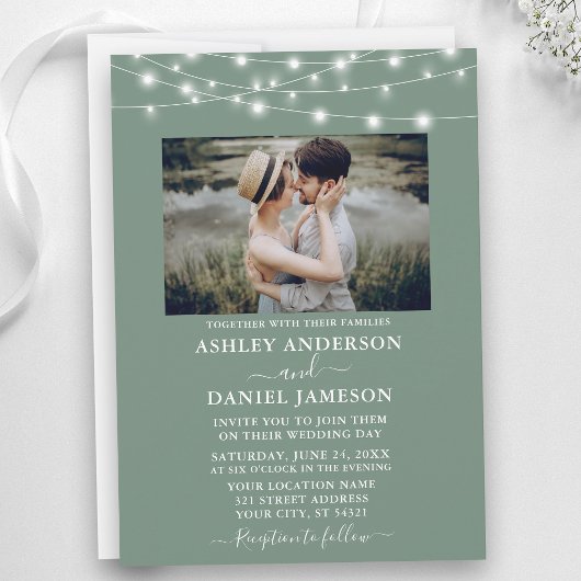 Moderne Sage Green String Lights Foto Hochzeit Einladung