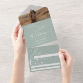 Moderne Salbei-Foto-Hochzeit All In One Einladung (Abreißen)