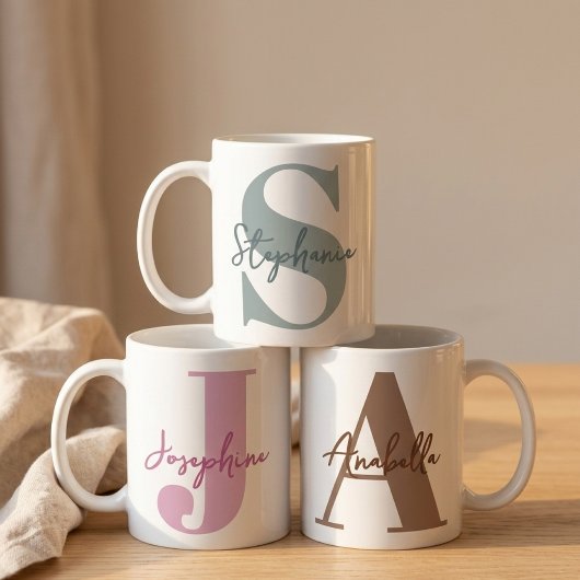 Moderne Salbeigrüne Anfangsbuchstabe Brautjungfer  Kaffeetasse