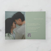 Moderne Salbeigrüne Einfache Hochzeit Einladung (Innenseite)