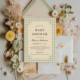 Moderne Salbeigrüne Gingham-Baby-Shower-Einladung Einladung