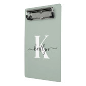 Moderne Salbeigrüne Script-Monogramm Mini Klemmbrett (Gewinkelt2)