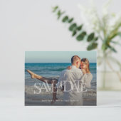 Moderne Save the Date Full-Foto-Overlay-Hochzeit Postkarte (Stehend Vorderseite)
