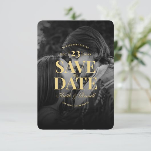 Moderne Save the Date Monogram QR Hochzeit Einladung (Stehend Vorderseite)