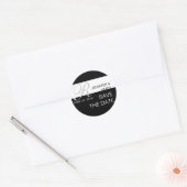 Moderne Save the Date Monogramm-Hochzeitskleber Runder Aufkleber (Umschlag)
