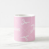 Moderne Schere Haarstylistin Seashell Pink Kaffeetasse (Mittel)
