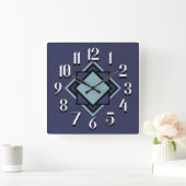Moderne schicke Navy Light Blue White Geometric Quadratische Wanduhr (Zuhause)