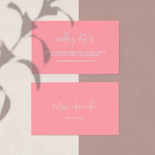 Moderne schicke Pastel Pink Script Typografie Hoch Begleitkarte