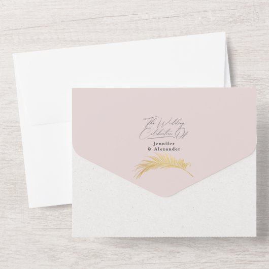 Moderne schicke Tropical Gold Palm Soft Pink Weddi All In One Einladung (Rückseite)