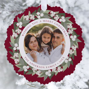 Moderne Schneebeeren-Grünkrone Burgund Foto Ornament Karte