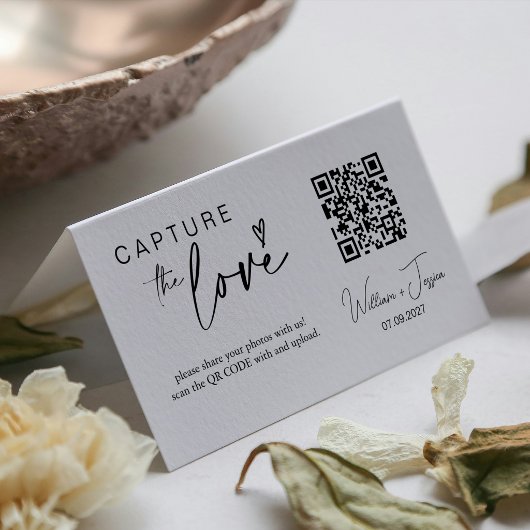 Moderne Schrift Capture The Love QR-Code-Karte