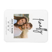 Moderne Schrift endlich Foto Save the Date Magnet (Horizontal)