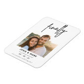 Moderne Schrift endlich Foto Save the Date Magnet (Linke Seite)