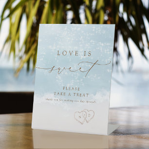 Moderne Schrift Sand Herzen Strand Love Is Sweet Sockelschild