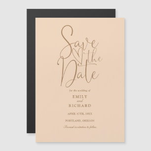 Moderne Schrift Soft Peach Hochzeit Termin vormerk Magneteinladung