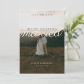 Moderne Schrift-Typografie-Foto  Save The Date (Stehend Vorderseite)