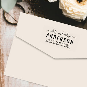 Moderne Schriftart Herr und Frau Rücksendeadresse Permastempel