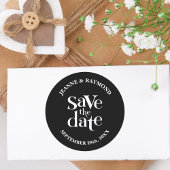 Moderne Schwarz-Save the Date-Hochzeitsankündigung Runder Aufkleber
