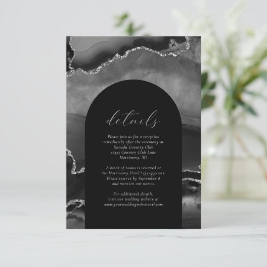 Moderne Schwarz-Silber-Agate-Arch-Hochzeitsdetails Begleitkarte (Stehend Vorderseite)