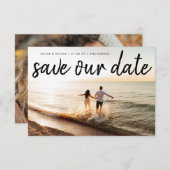 Moderne Schwarz-Text-Foto Hochzeit Save The Date (Vorne/Hinten)