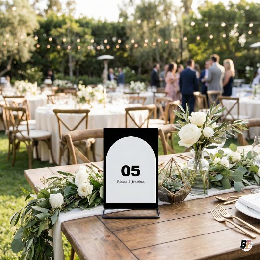 Moderne Schwarz-Weiß-Bogen-Hochzeit Tischnummer
