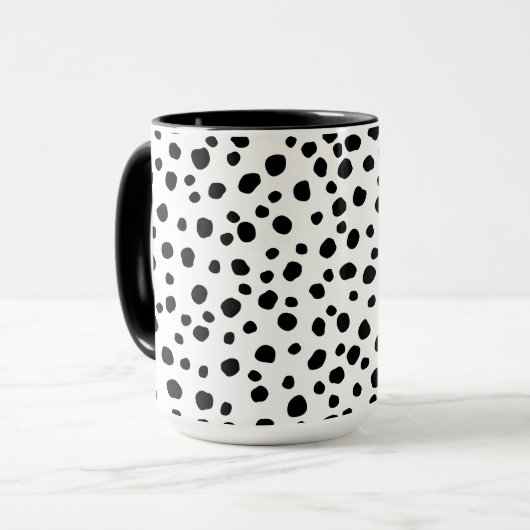 Moderne Schwarz-Weiß-Dalmatiner-Punkte Tasse (Vorderseite Links)