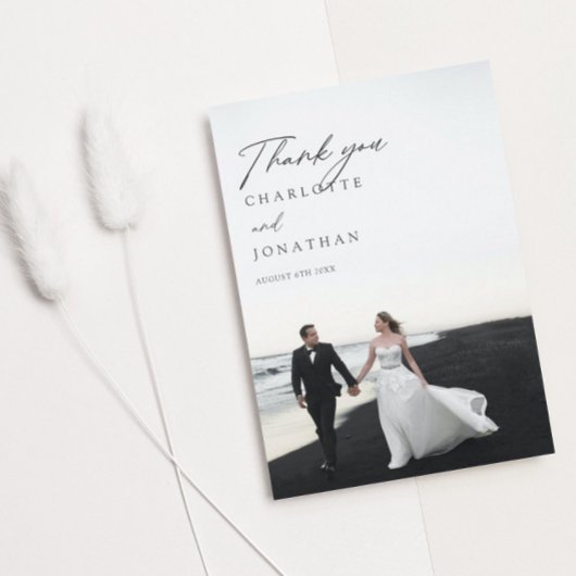 Moderne Schwarz-Weiß-Foto-Hochzeit Dankeskarte