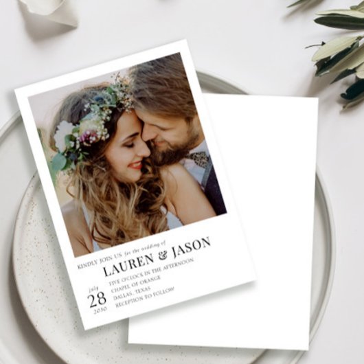 Moderne Schwarz-Weiß-Foto-Hochzeit Einladung