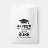 Moderne Schwarz-Weiß-Graduierungspartei Geschenktütchen (Vorderseite)