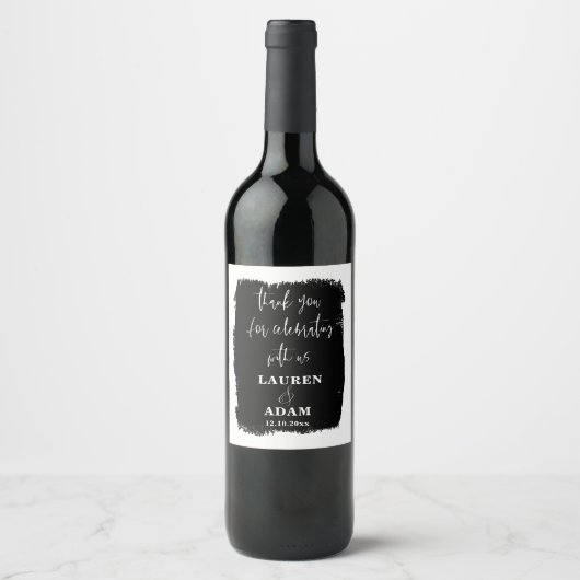 Moderne Schwarz-Weiß-Hochzeit Weinetikett (Vorderseite)
