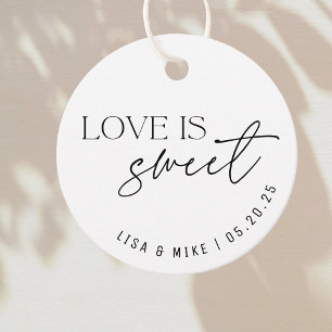 Moderne Schwarz-Weiß-Liebe ist süße Hochzeit Geschenkanhänger