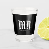 Moderne Schwarz-Weiß-Namen Monogram-Initialen MR Schnapsglas (Vorderseite)