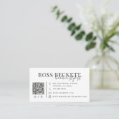 Moderne Schwarz-Weiß-QR-Code-Barbier Visitenkarte (Stehend Vorderseite)
