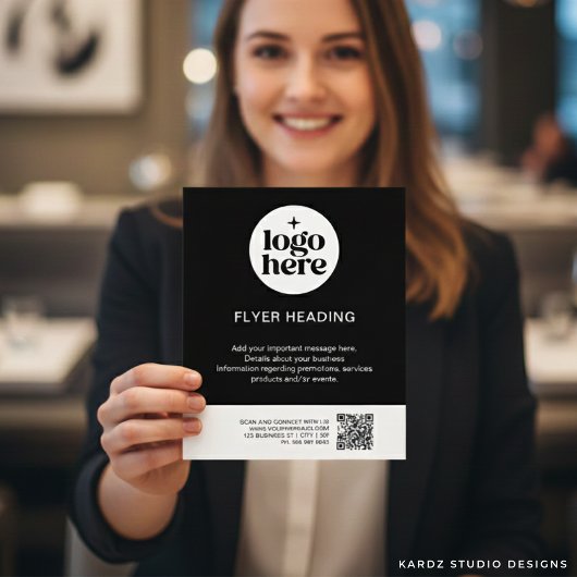 Moderne Schwarz-Weiß-QR-Code Geschäft mit individu Flyer