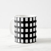 Moderne Schwarz-Weiß-Quadrate Kaffeetasse (Vorderseite Links)