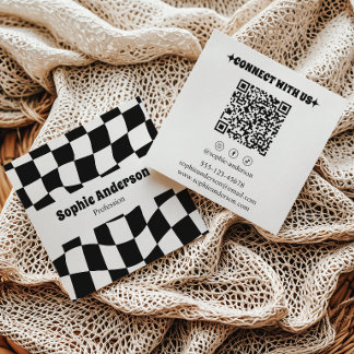 Moderne Schwarz-Weiß-Schachbrett-QR-Code Quadratische Visitenkarte