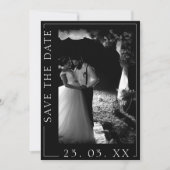Moderne Schwarz-Weiß-Script-Foto Save The Date (Vorderseite)